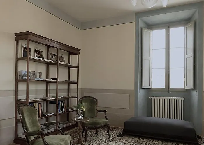 Palazzo Mattei And Charming Oda ve Kahvaltı 4*