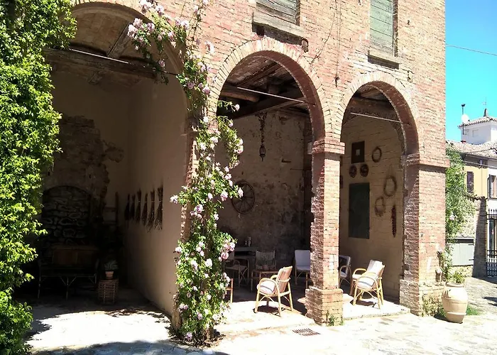 Palazzo Mattei And Charming 4*