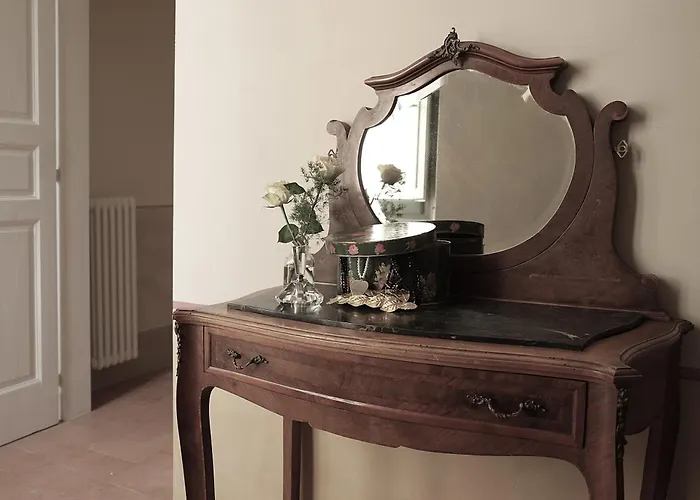 Palazzo Mattei And Charming Bed & Breakfast Novafeltria