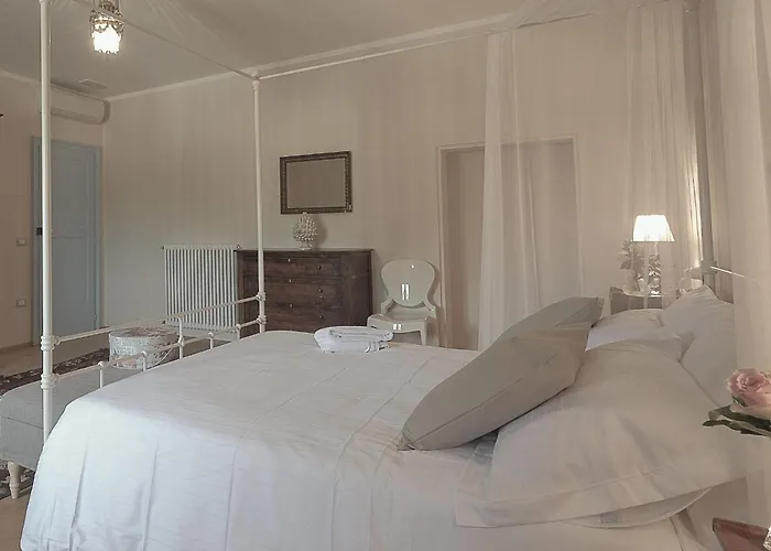 Bed & Breakfast Palazzo Mattei And Charming